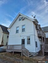 2979 Fairfield Ave in Bridgeport, CT - Building Photo