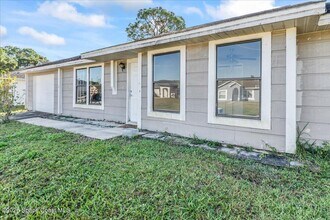 1730 Anchorage St NW in Palm Bay, FL - Building Photo - Building Photo