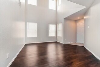 9434 Havasu Canyon Ave in Las Vegas, NV - Building Photo - Building Photo