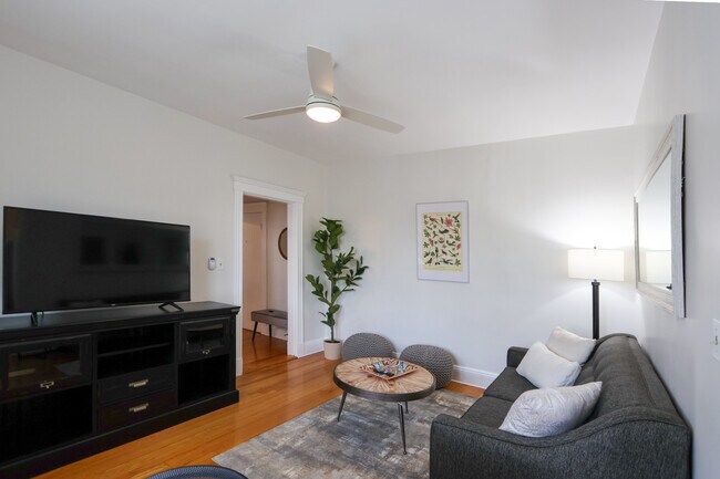 property at 370 Chestnut Hill Ave