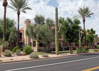 Venetian I & II in Scottsdale, AZ - Foto de edificio - Building Photo