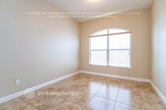2102 Drive Way in Kissimmee, FL - Building Photo - Building Photo