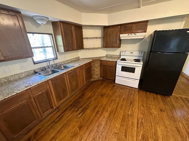 85 Young Rd in Huntsville, TX - Building Photo - Building Photo
