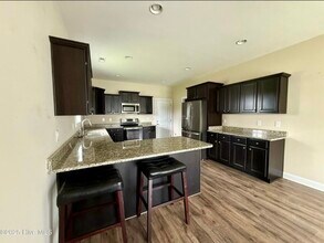 174 Finch Ln in New Bern, NC - Foto de edificio - Building Photo