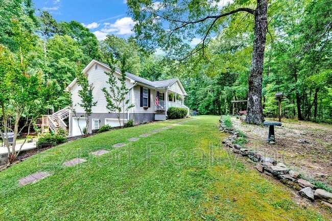 2275 Blackjack Rd in Trussville, AL - Building Photo - Building Photo