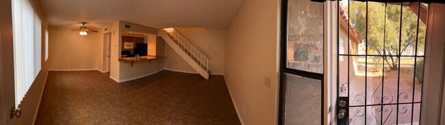 6618 East Calle Alegria, Unit B in Tucson, AZ - Foto de edificio - Building Photo