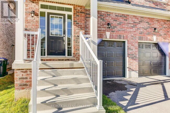 49 Frenchpark Cir in Brampton, ON - Building Photo - Building Photo