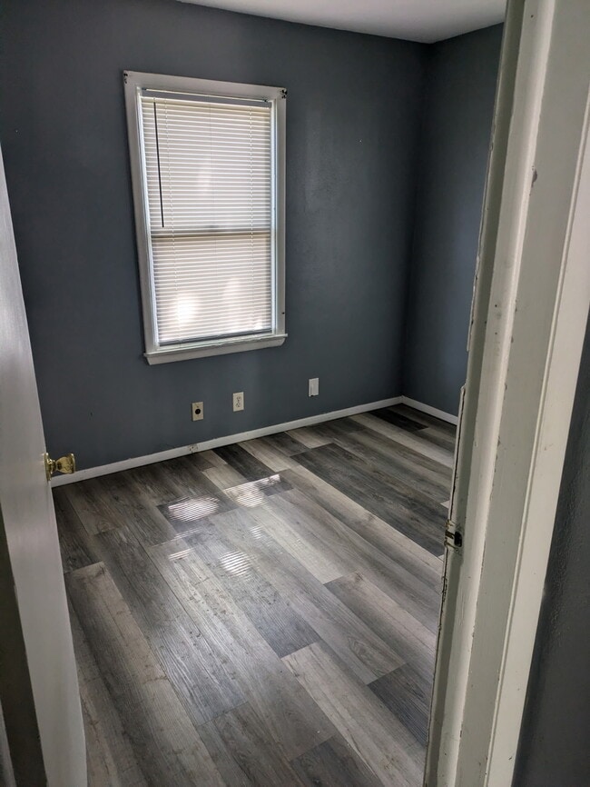 802 E London Ave in Peoria Heights, IL - Building Photo - Building Photo