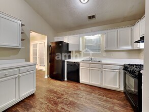 4845 Chasestone Ct in Powder Springs, GA - Foto de edificio - Building Photo