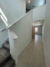 11564 Radiant Shr Lp in San Antonio, FL - Building Photo - Building Photo