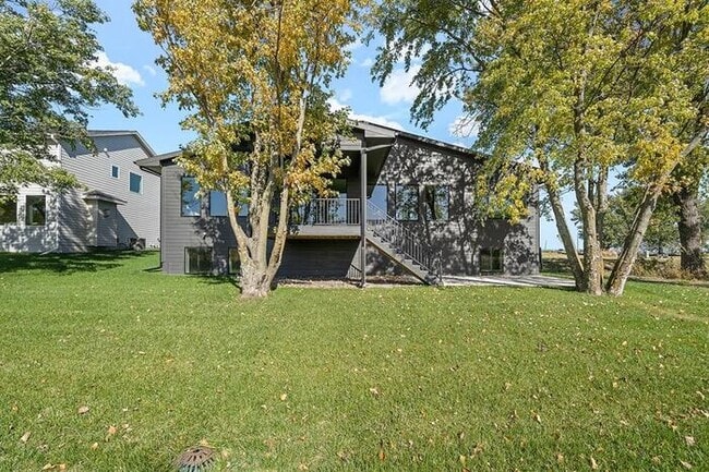 70 NW Wilder Ct in Waukee, IA - Building Photo - Building Photo