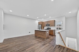 19 Welling Pl in Warwick, NY - Foto de edificio - Building Photo