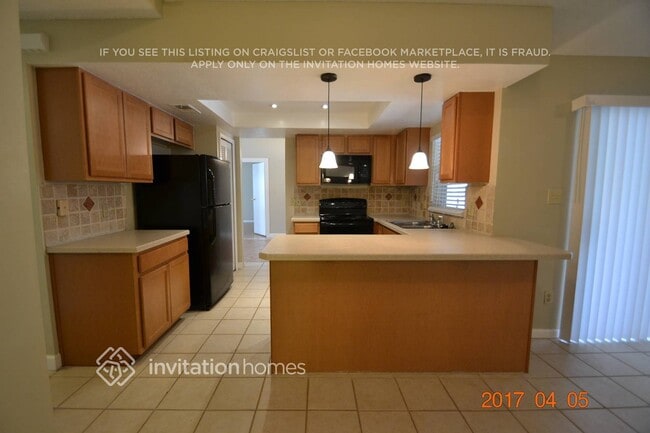 8147 Wellsmere Cir in Orlando, FL - Building Photo - Building Photo