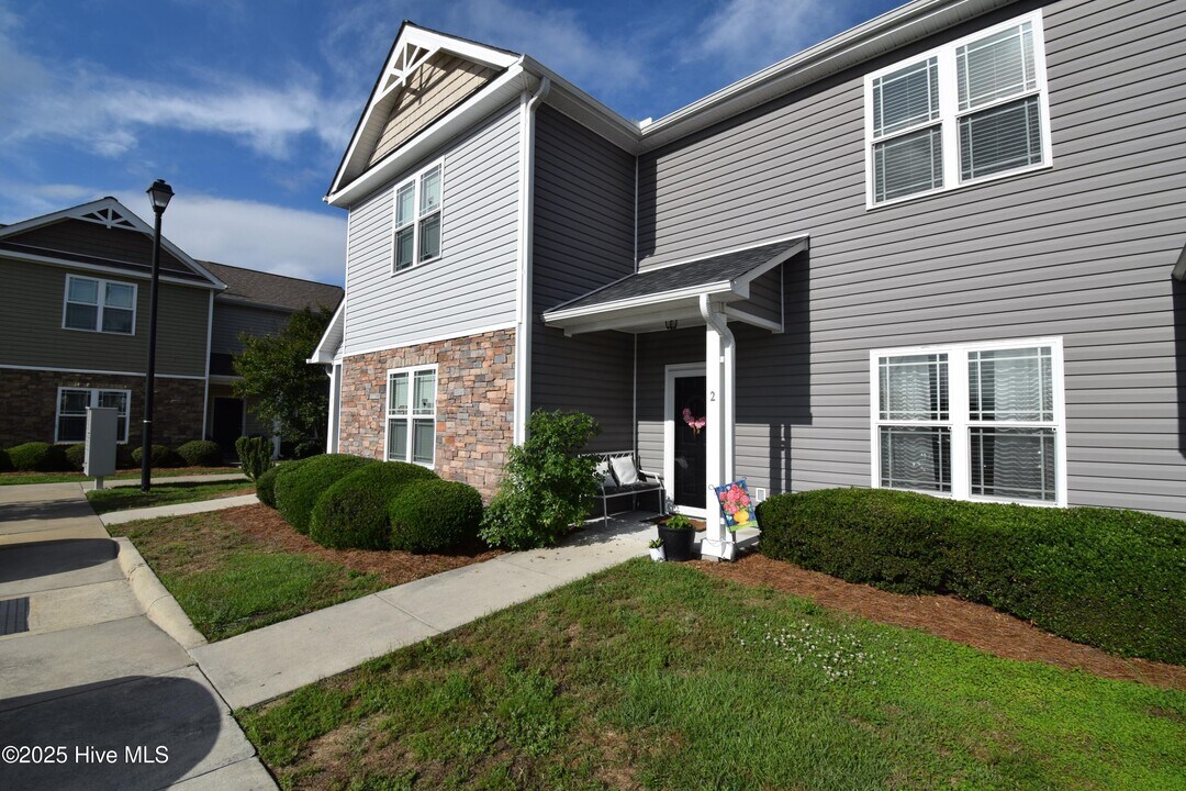 4113 Kittrell Farms Dr in Greenville, NC - Building Photo
