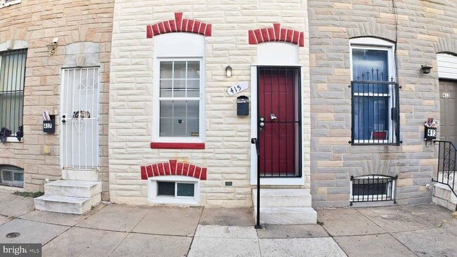 property at 415 N Belnord Ave