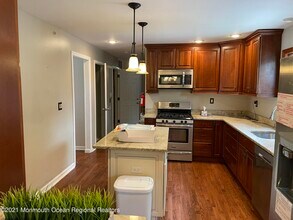 46 Heath Ave in Ocean Township, NJ - Building Photo - Building Photo