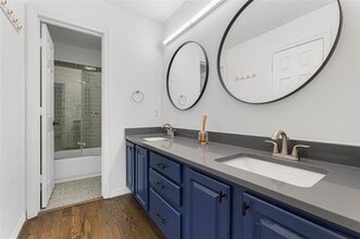 5817 Martel Ave in Dallas, TX - Building Photo - Building Photo