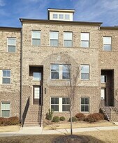 209 Commons Ave in Woodstock, GA - Building Photo