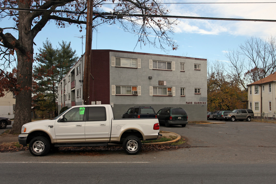 Park Gardens in Hyattsville, MD - Building Photo