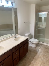 3400 N Old Arlington Heights Rd-Unit -304 in Arlington Heights, IL - Building Photo - Building Photo