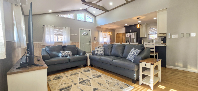 4527 Briarcliff Terrace in Tobyhanna, PA - Building Photo