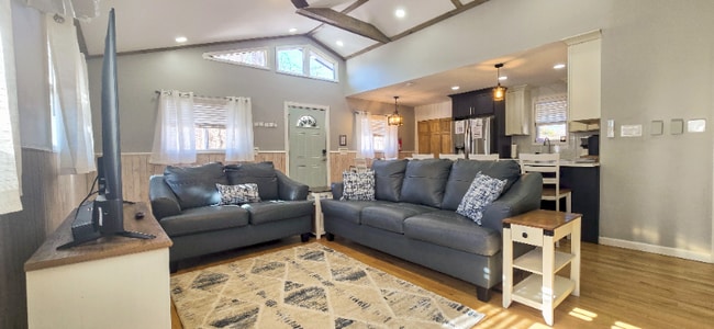 property at 4527 Briarcliff Terrace