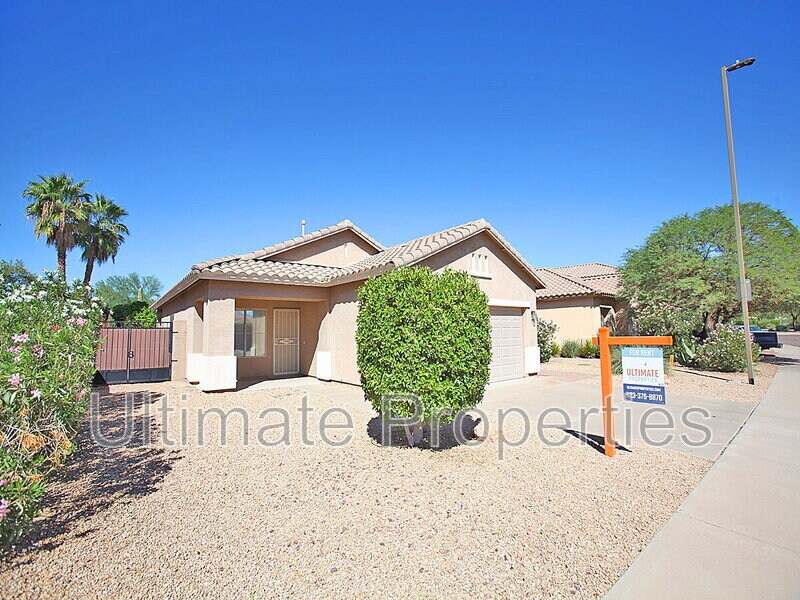 3926 W Hackamore Dr in Phoenix, AZ - Building Photo