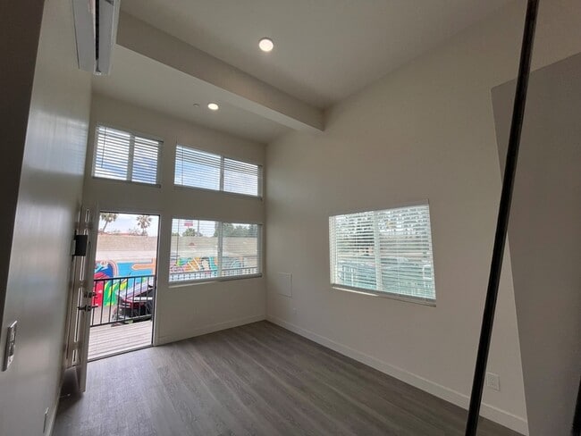 property at 136 W San Ysidro Blvd