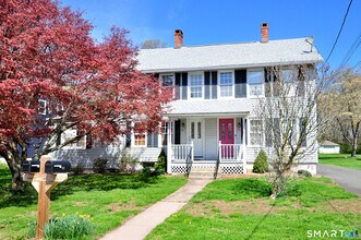 90 Niles Rd in Windsor, CT - Building Photo - Building Photo