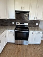 1707 Clark St in Greenville, TX - Building Photo - Building Photo