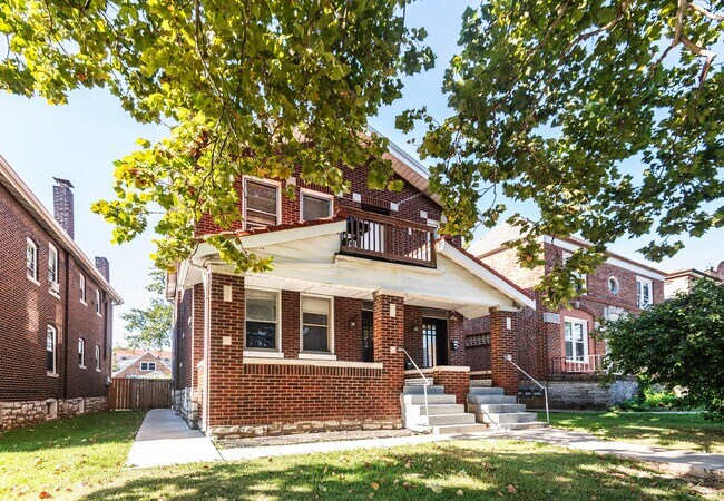 4926 Winona Ave in St. Louis, MO - Building Photo - Building Photo