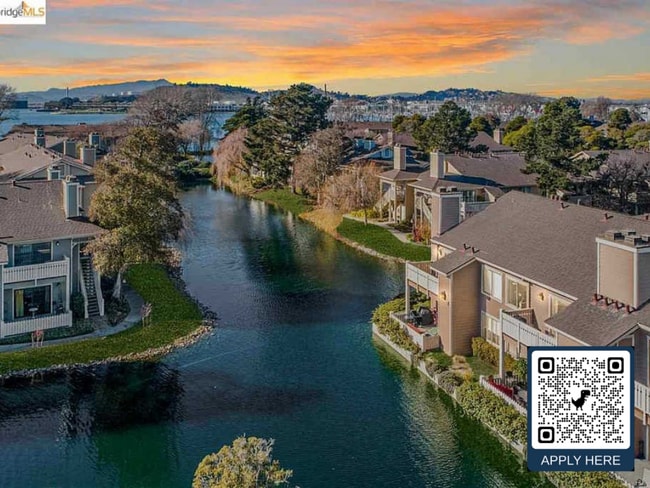 property at 88 Lakeshore Ct