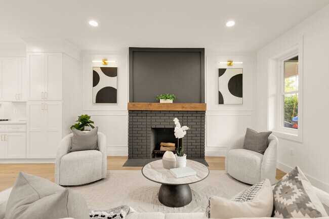 4327 2nd St NW in Washington, DC - Building Photo - Building Photo