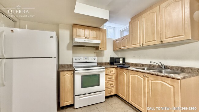 3895 Barley Trl in Mississauga, ON - Building Photo - Building Photo