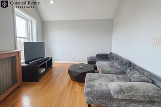 154 Harvard St in Brookline, MA - Building Photo - Building Photo