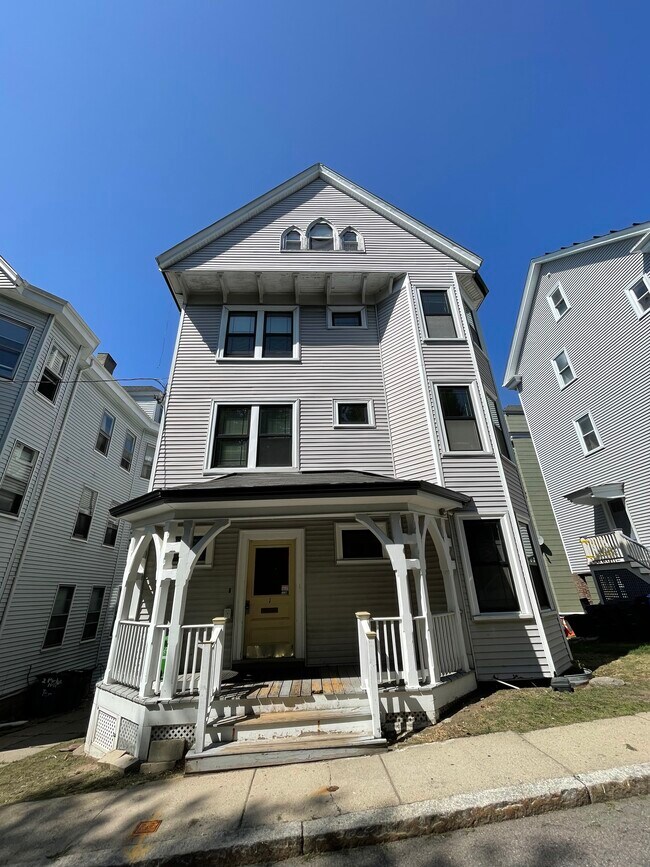 1 Parker Hill Ter, Unit 1