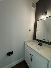 2200 Marnel Rd in Houston, TX - Building Photo - Building Photo