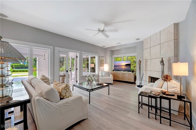 property at 1375 Gordon Dr
