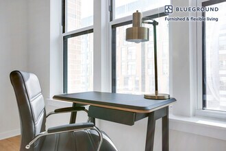 360 H St NW-Unit -FL4-ID418 in Washington, DC - Foto de edificio - Building Photo