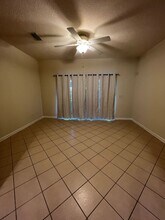 12999 Sunset Lake Dr in Jacksonville, FL - Building Photo - Building Photo