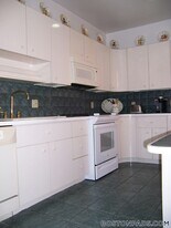 79 Harvey St, Unit 2 in Cambridge, MA - Building Photo