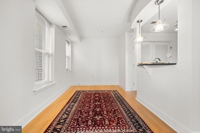 1106 Columbia Rd NW in Washington, DC - Building Photo - Building Photo