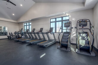 Red Earth in Oshkosh, WI - Building Photo - Interior Photo