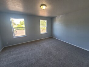 5500 E St in Springfield, OR - Building Photo - Building Photo