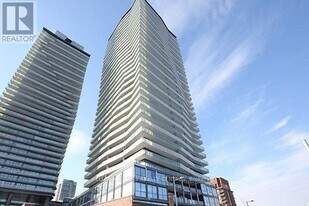 390 Cherry St in Toronto, ON - Building Photo