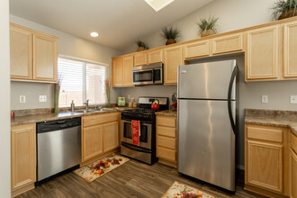 Villas at Hesperia in Hesperia, CA - Building Photo - Interior Photo