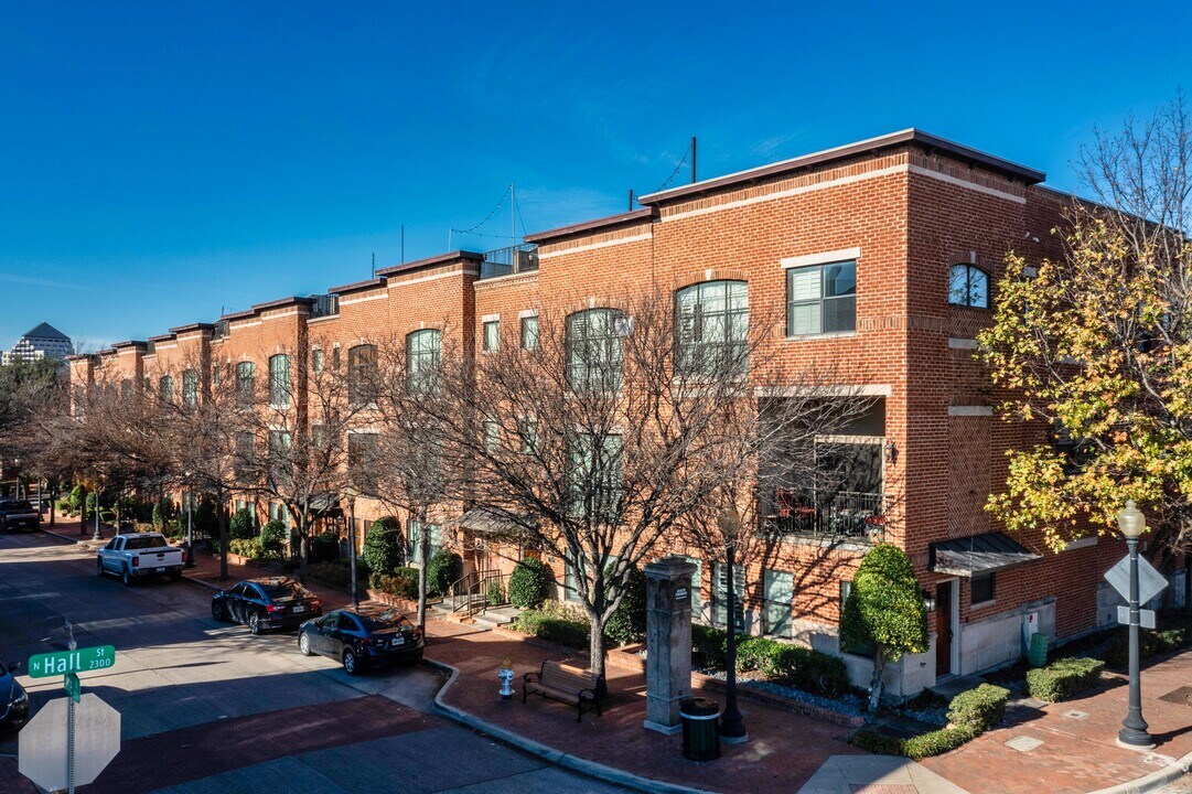 3205 State St in Dallas, TX - Foto de edificio