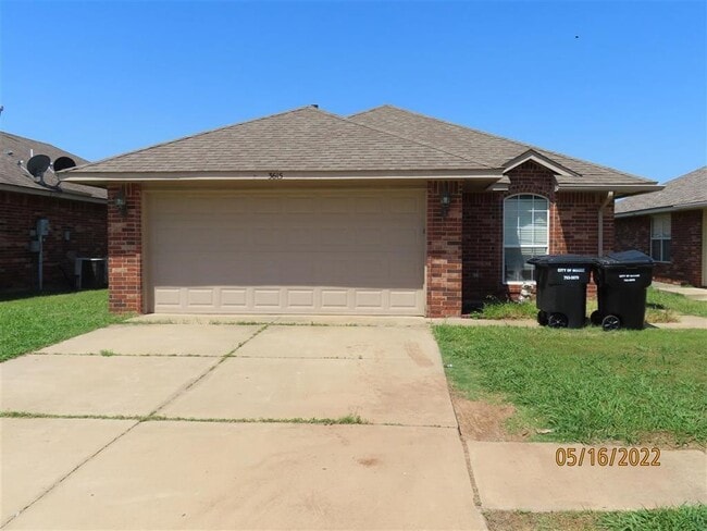 property at 3613 Ellis Ave