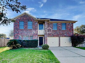 4422 Hardwood Glen Dr in Fresno, TX - Building Photo