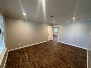 102 Brookwood Dr in Richardson, TX - Building Photo - Building Photo